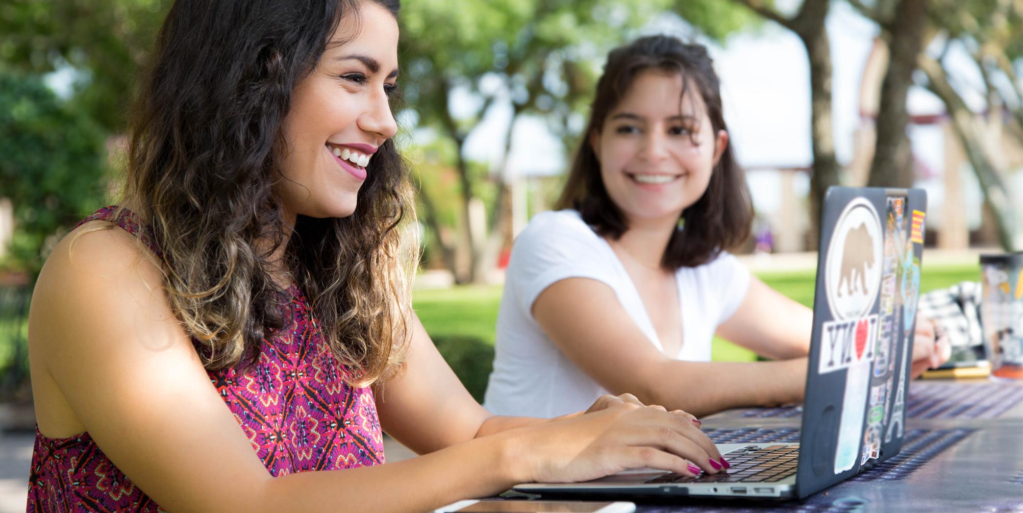 students in courtyard